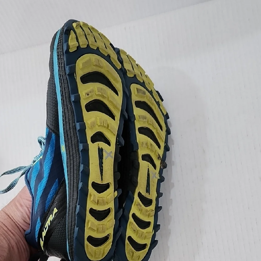 Altra Superior 3.0 Blue and Black Trail Running Shoes Womens Size 10_8